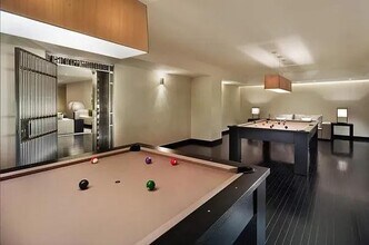 20 Pine St in New York, NY - Building Photo - Building Photo