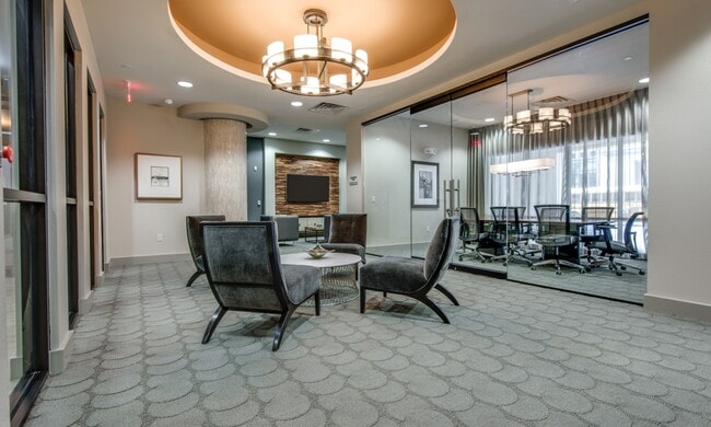 500 Crawford St in Houston, TX - Building Photo - Building Photo