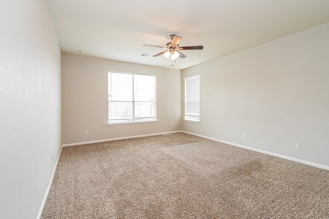 21422 Blooming Rock Ln