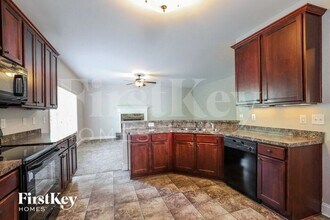 6267 Cove Creek Dr in Flowery Branch, GA - Building Photo - Building Photo