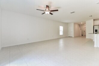 2161 Skybrooke Blvd in Lutz, FL - Building Photo - Building Photo