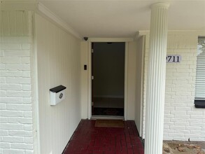 9711 Long Branch Ln in Houston, TX - Building Photo - Building Photo