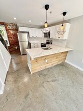 2712 E Leigh St in Richmond, VA - Building Photo - Building Photo