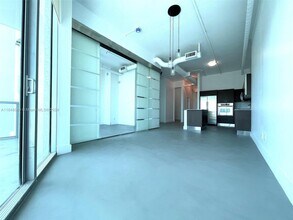 3029 NE 188th St, Unit 907 in Aventura, FL - Foto de edificio - Building Photo