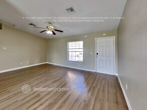 3330 SE 15th Pl in Cape Coral, FL - Building Photo - Building Photo
