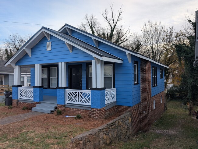 1614 E 1st St in Winston-Salem, NC - Building Photo - Building Photo