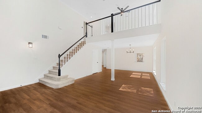 1111 Oak Path in San Antonio, TX - Building Photo - Building Photo