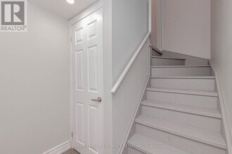 5844 Gant Crescent in Mississauga, ON - Building Photo - Building Photo