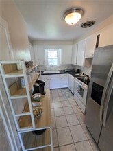 168 Wolcott Ave in Middletown, RI - Building Photo - Building Photo