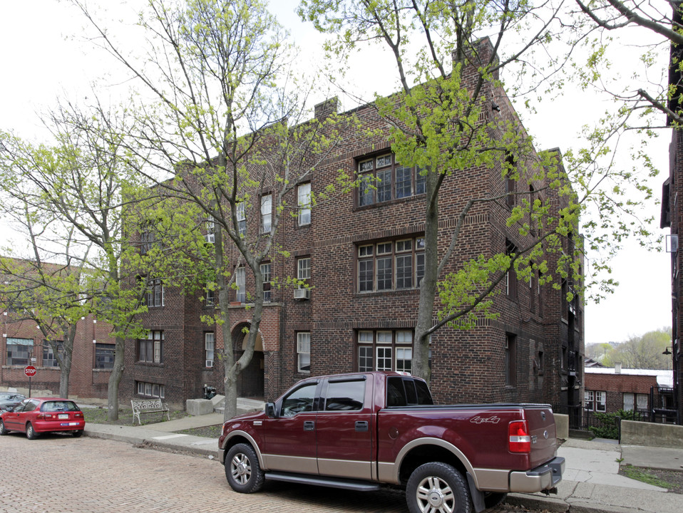 5835-5865 Alderson St in Pittsburgh, PA - Building Photo