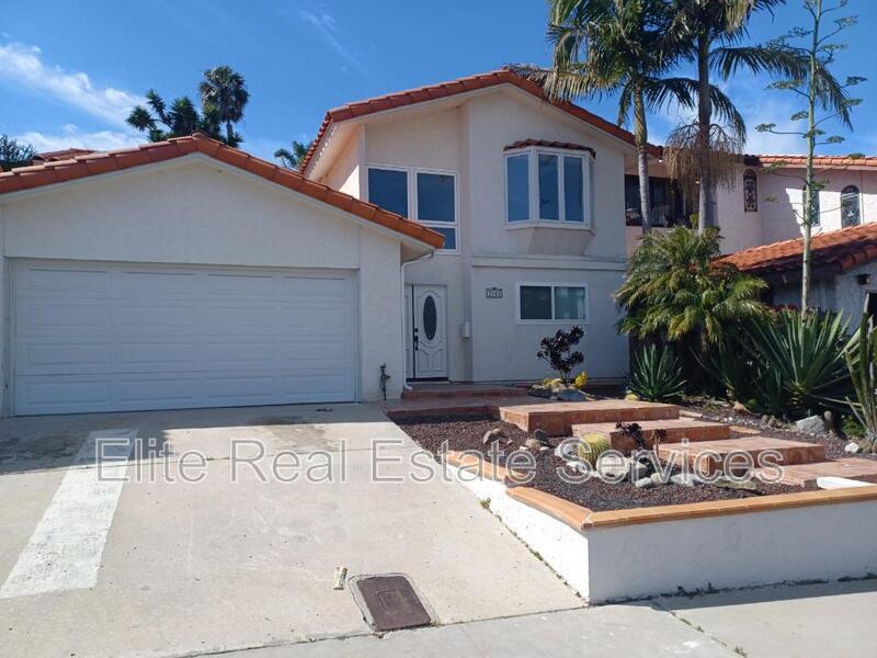 2044 Mendocino Blvd in San Diego, CA - Building Photo