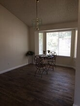5444 W Los Altos Ave in Fresno, CA - Building Photo - Building Photo