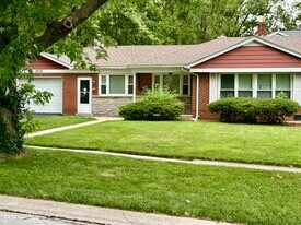 2652 Woodworth Pl in Hazel Crest, IL - Building Photo
