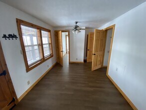 390 Fall Creek Meadows Ln in Elk Park, NC - Building Photo - Building Photo