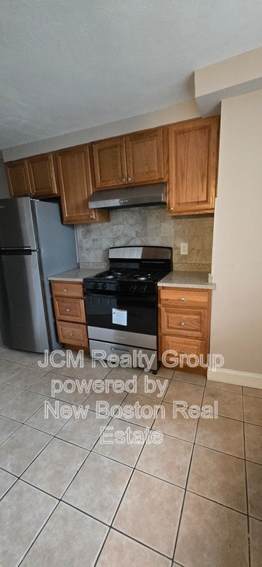 property at 86 Main St