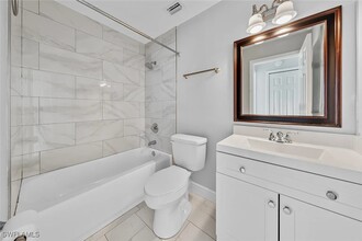 1106-1108 SE 8th Terrace in Cape Coral, FL - Building Photo - Building Photo
