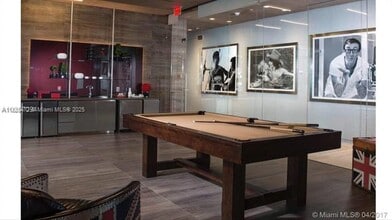 1080 Brickell Ave, Unit 3905 in Miami, FL - Building Photo - Building Photo