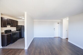7300 N Ridge Blvd, Unit #510 in Chicago, IL - Building Photo - Building Photo