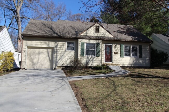 property at 5337 Juniper Dr