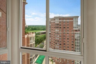 2181 Jamieson Ave in Alexandria, VA - Building Photo - Building Photo