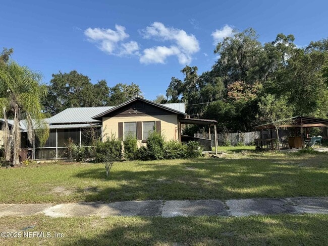 125 W Forest Park Dr in Palatka, FL - Building Photo - Building Photo