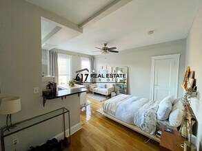 1185 Commonwealth Ave, Unit 115 in Boston, MA - Building Photo - Building Photo
