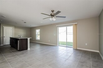 121 Violet Ct in Poinciana, FL - Building Photo - Building Photo