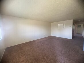 1371-1373 Bancroft Ave in Yuba City, CA - Building Photo - Building Photo