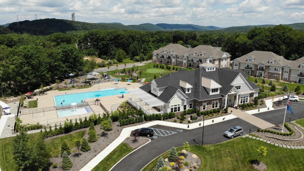 Pondview Estates Apartments in Wharton, NJ