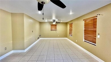 7530 New Castle St in New Orleans, LA - Building Photo - Building Photo