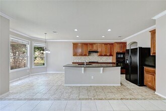 23 Juniper Berry Way in Lakeway, TX - Building Photo - Building Photo