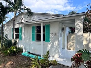 3012 Glenwood Rd in West Palm Beach, FL - Building Photo - Building Photo