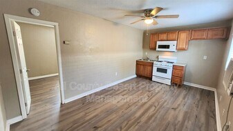 83574 Tourmaline Ave in Indio, CA - Building Photo