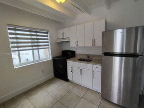 749 NW 60th St in Miami, FL - Building Photo - Building Photo