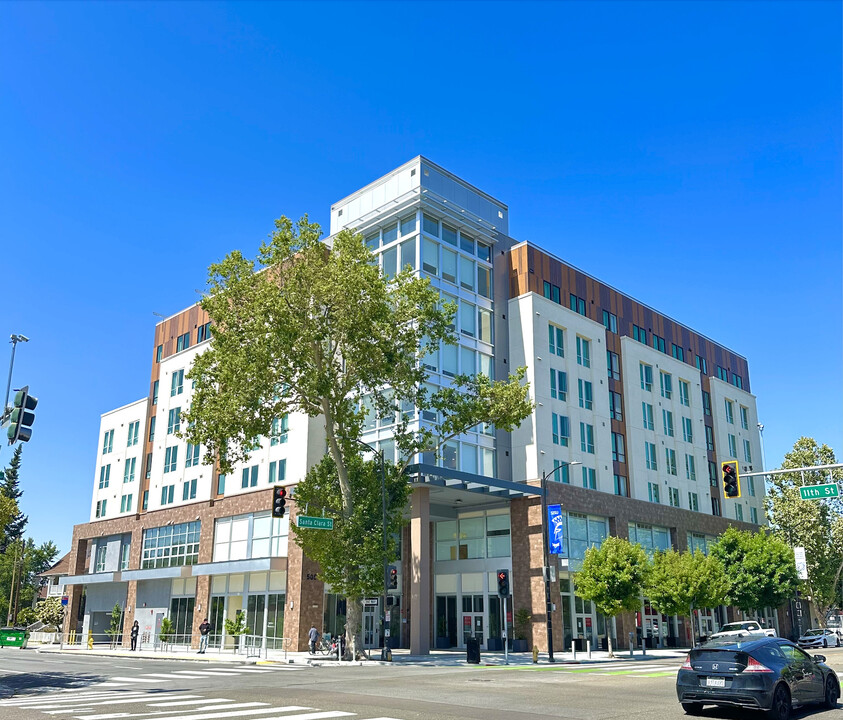 Sparta505 - Student Housing in San Jose, CA - Foto de edificio