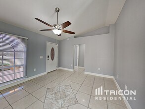 871 Jarnac Dr in Kissimmee, FL - Building Photo - Building Photo