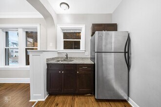 1942 Lombard Ave in Berwyn, IL - Building Photo - Building Photo