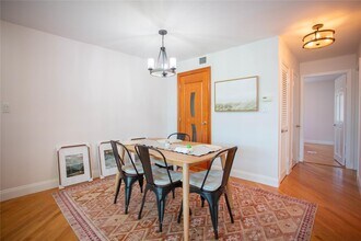 521 W Broadway in Long Beach, NY - Building Photo - Building Photo