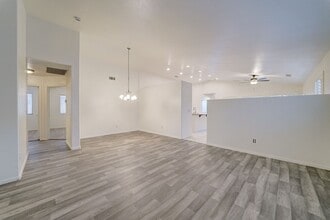 17511 W Ocotillo Ave in Goodyear, AZ - Building Photo - Building Photo