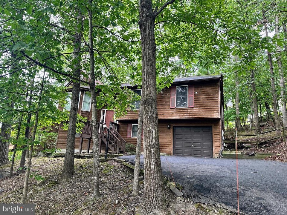 6709 W Lakeridge Rd in New Market, MD - Building Photo