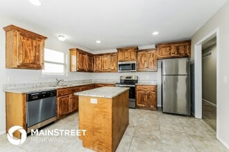 19119 Corbyn Ln in Smithville, MO - Foto de edificio - Building Photo