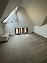 442 Belgrade Ave in North Mankato, MN - Foto de edificio - Building Photo