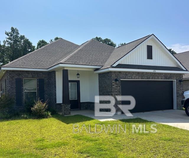 property at 6914 Summerset Dr