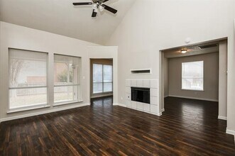 6900 Chaco Trail in Fort Worth, TX - Building Photo - Building Photo