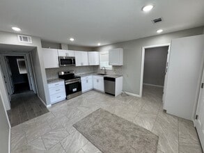 2508 Race St in Jonesboro, AR - Building Photo - Building Photo