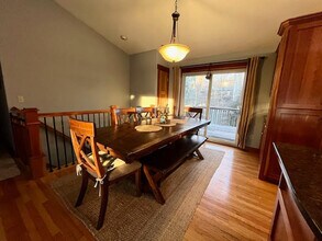 6471 Bay Dr in Eden Prairie, MN - Building Photo - Building Photo