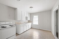 4922 Alvin St photo'