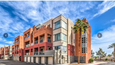 39 E Agate Ave, Unit 306 in Las Vegas, NV - Building Photo - Building Photo