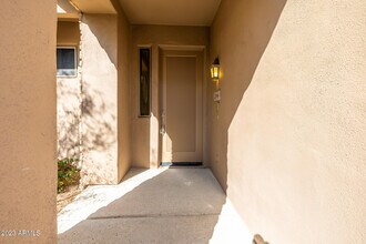 19550 N Grayhawk Dr-Unit -2066 in Scottsdale, AZ - Building Photo - Building Photo