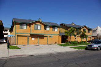 4544-4552 Hamilton St in San Diego, CA - Building Photo - Building Photo